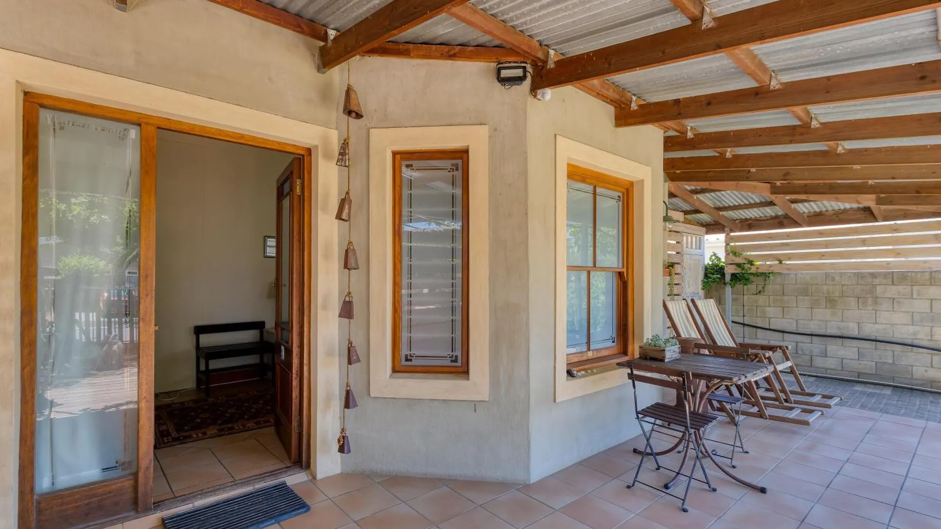 Ferienwohnung The Yard Gordonʼs Bay